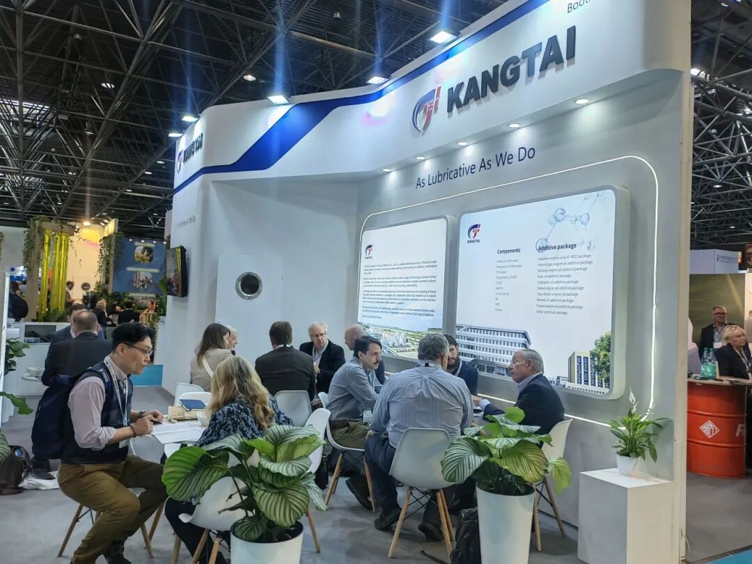 尊龙新版人生就是博实力绽放Lubricant Expo Europe 2025：以立异手艺彰显民族品牌硬核实力-新闻资讯-尊龙新版人生就是博润滑油
