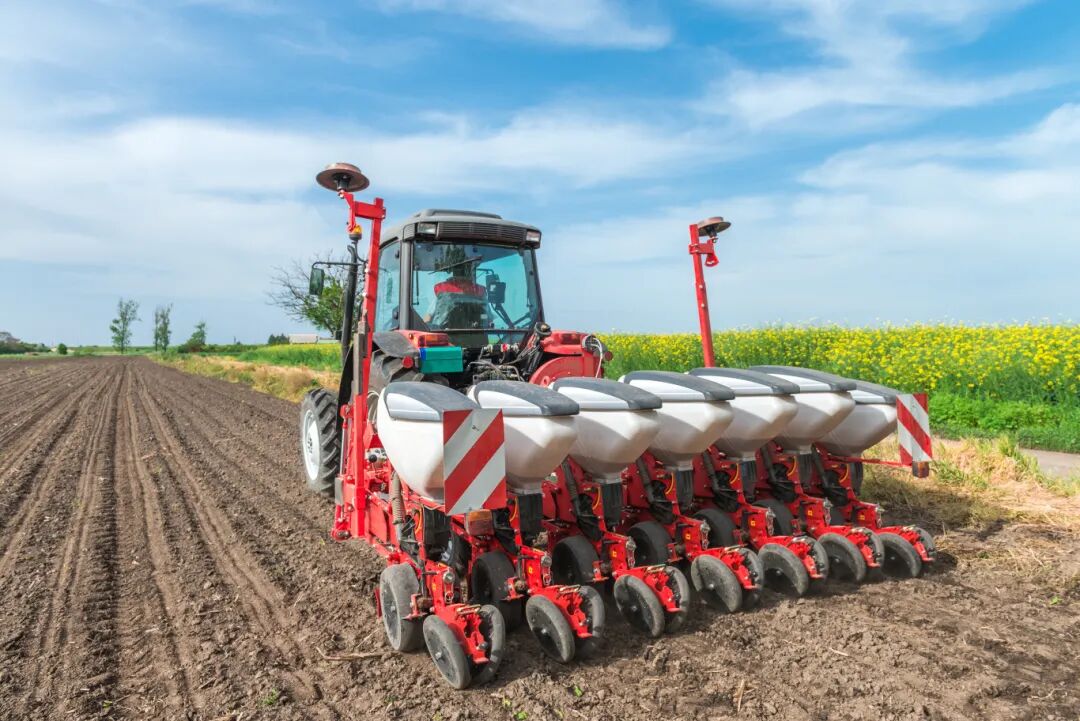 农机高端化驱动润滑需求升级，，，，，，尊龙新版人生就是博UTTO 多功效传动油复合剂助力行业升级-手艺文章-尊龙新版人生就是博润滑油